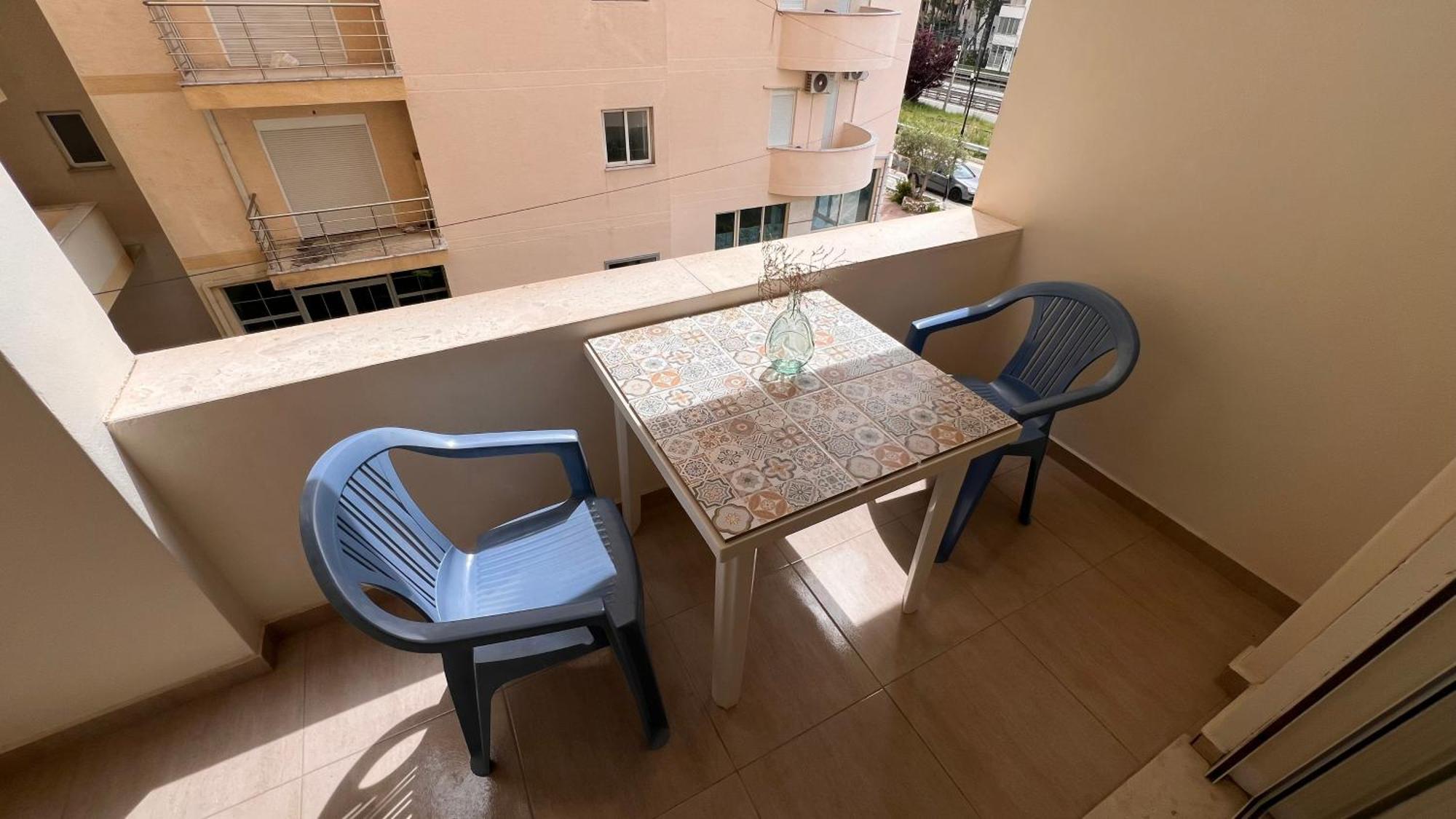 Mire Apartment Дуррес Экстерьер фото